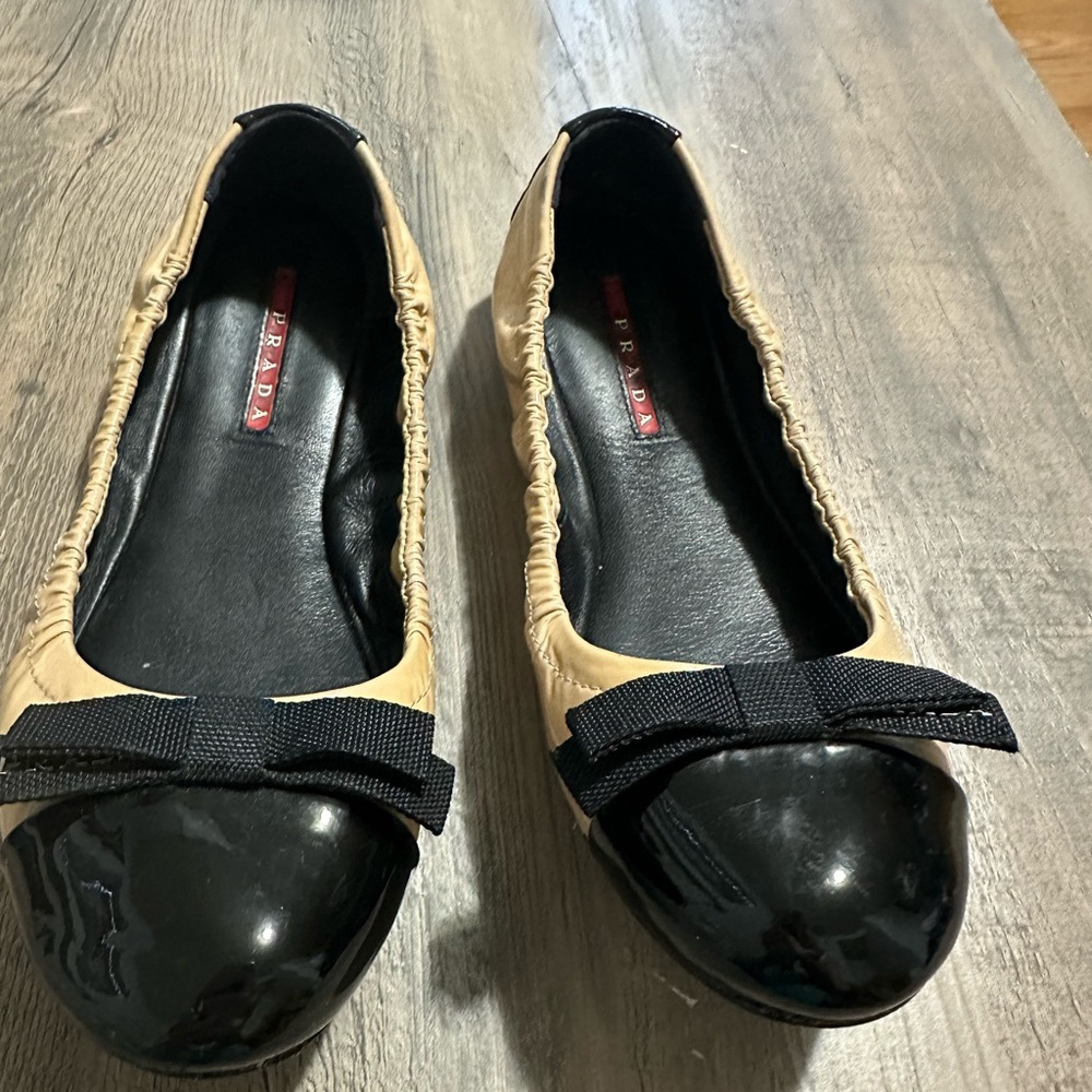 Prada flats size 5.5 - Picture 1 of 9